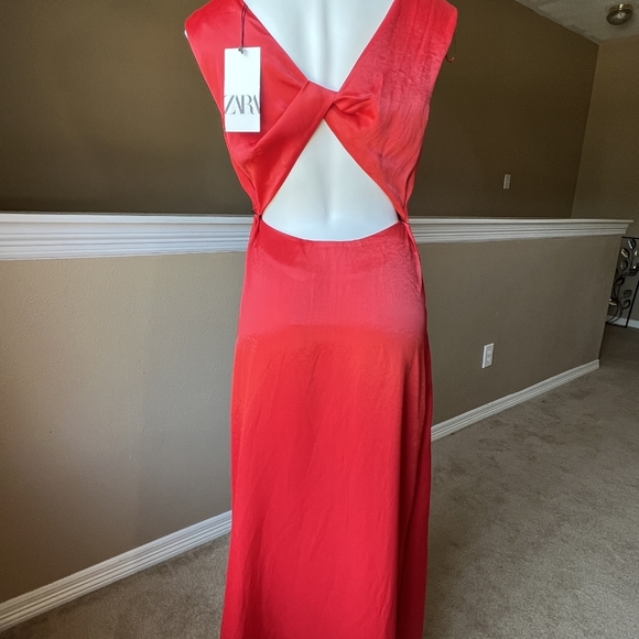 Zara Red Midi Dress - Picture 2 of 5
